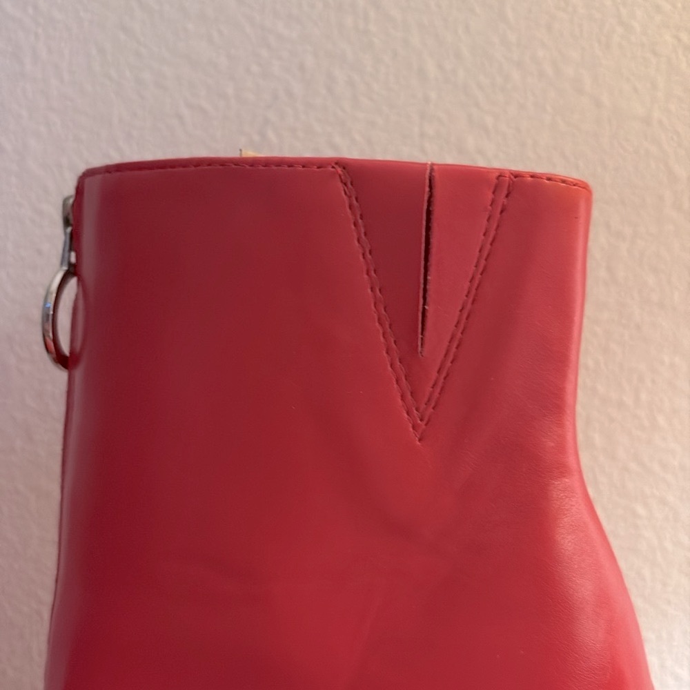 NIB [Bar III] Briget Studded Pointed Toe Zip-Up Ankle Booties in Red Women’s 5.5 - Picture 10 of 13